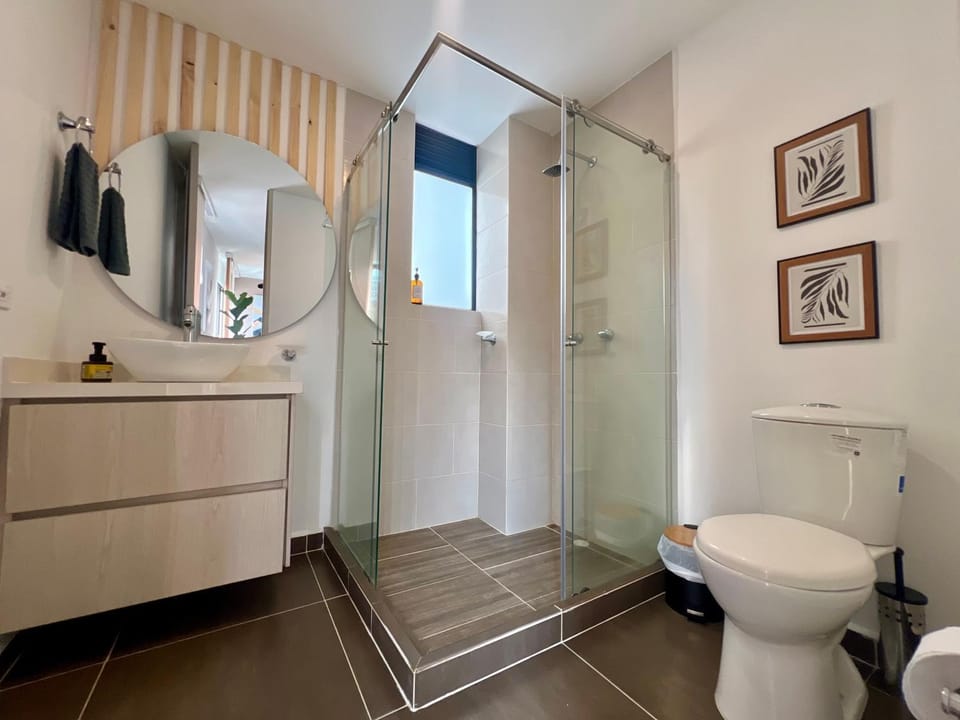 Shower, Bathroom