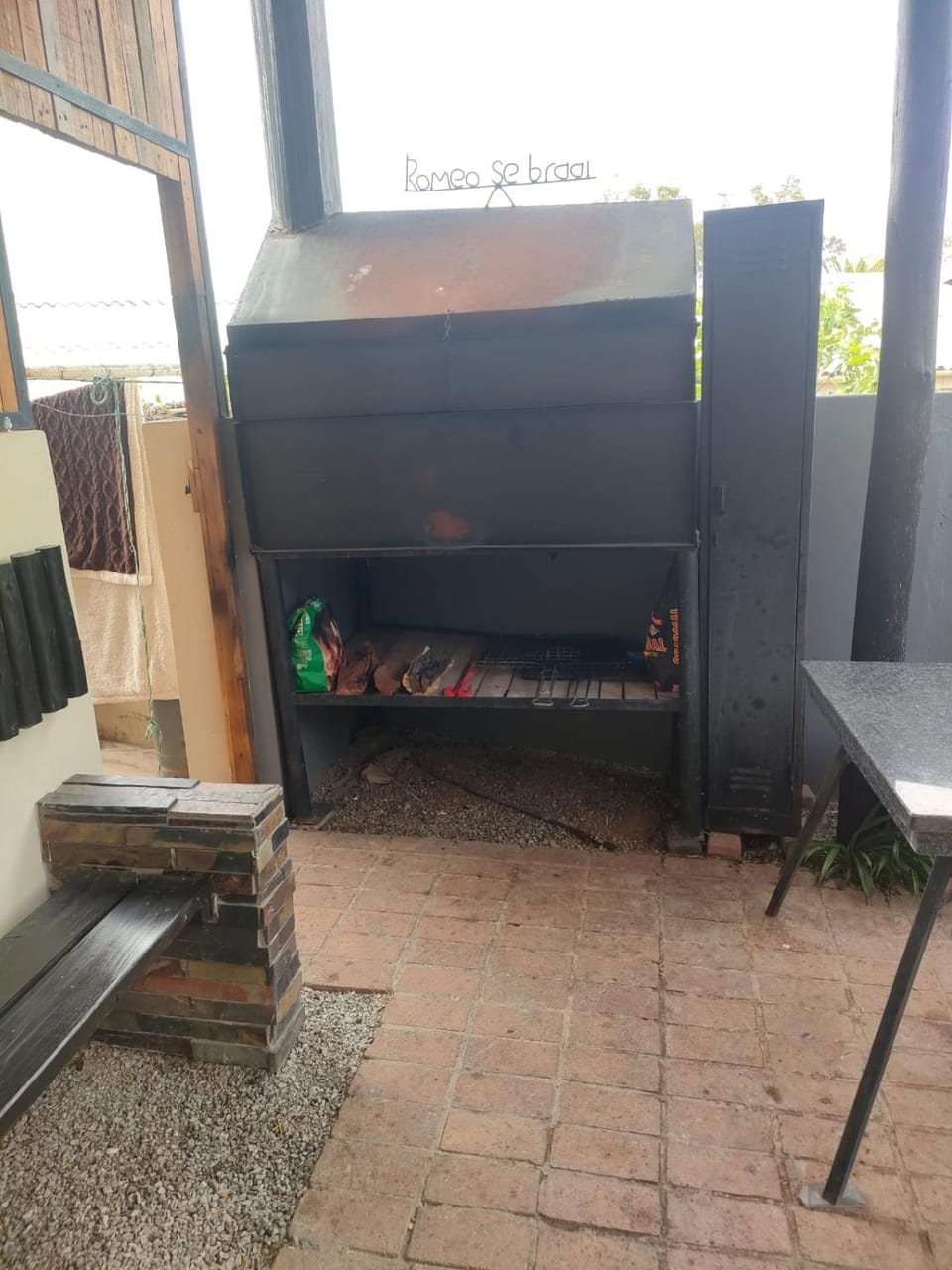 BBQ facilities, Swimming pool