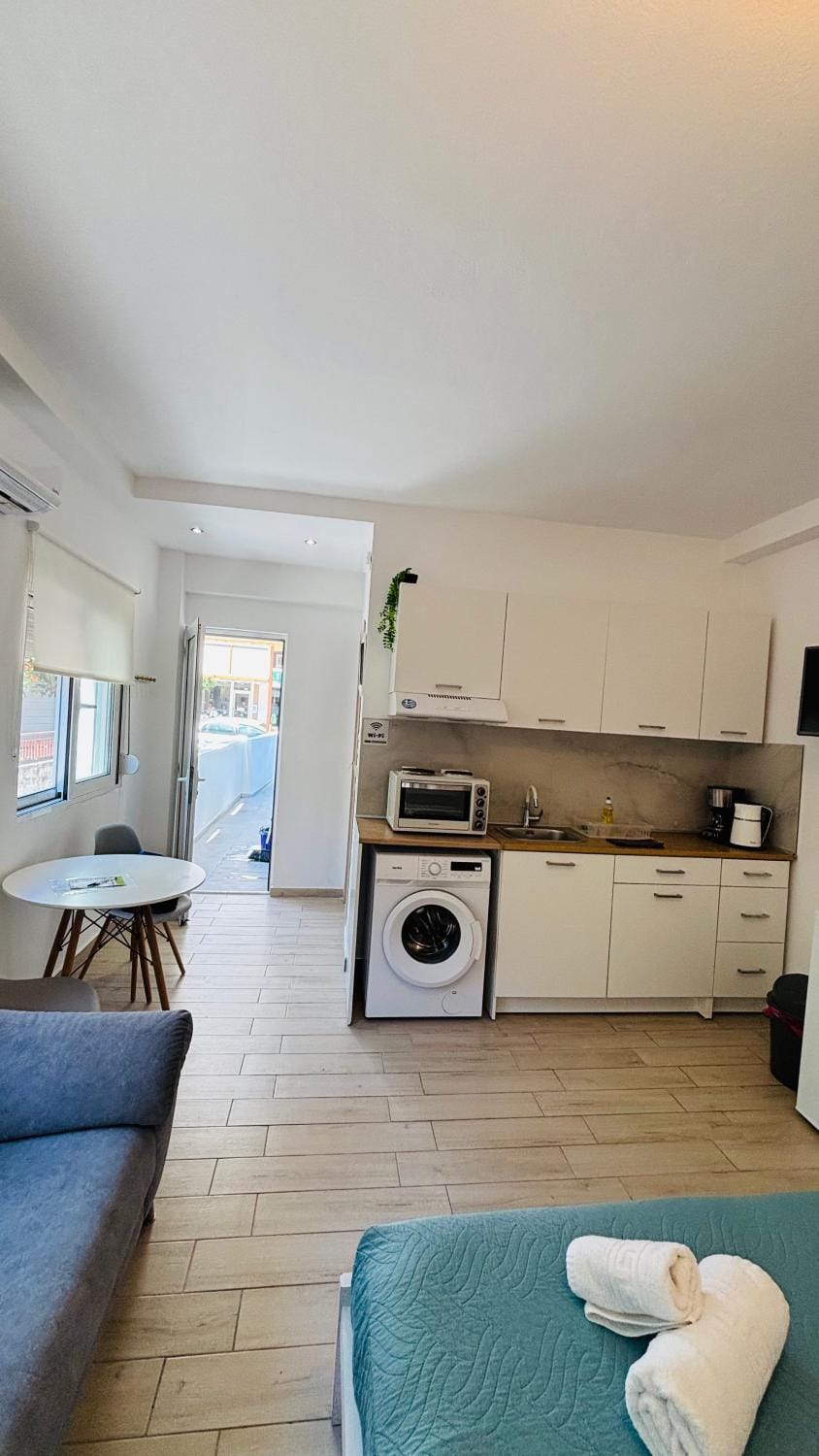 Studio 87 Apartment in Rhodes