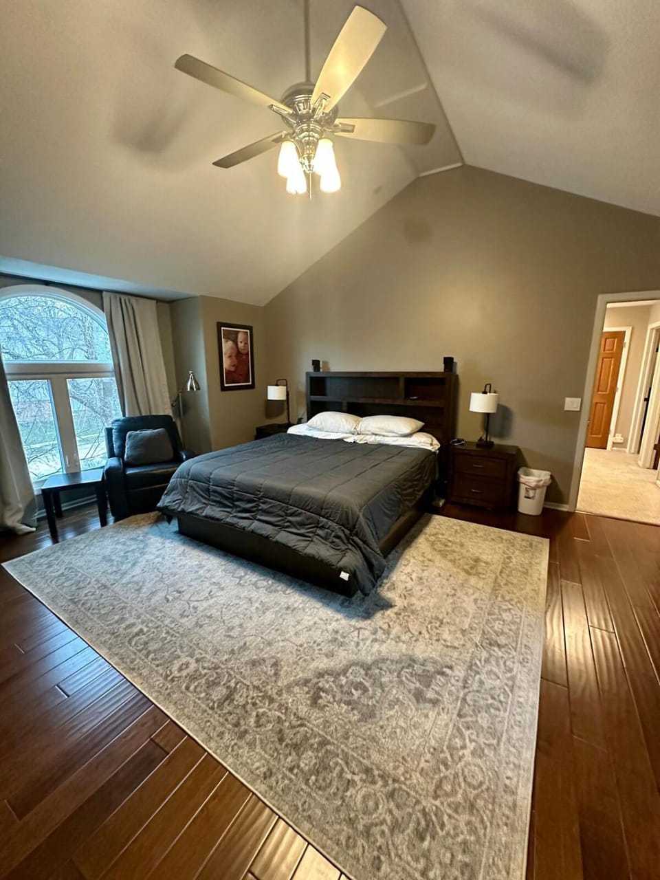 Bed, Bedroom