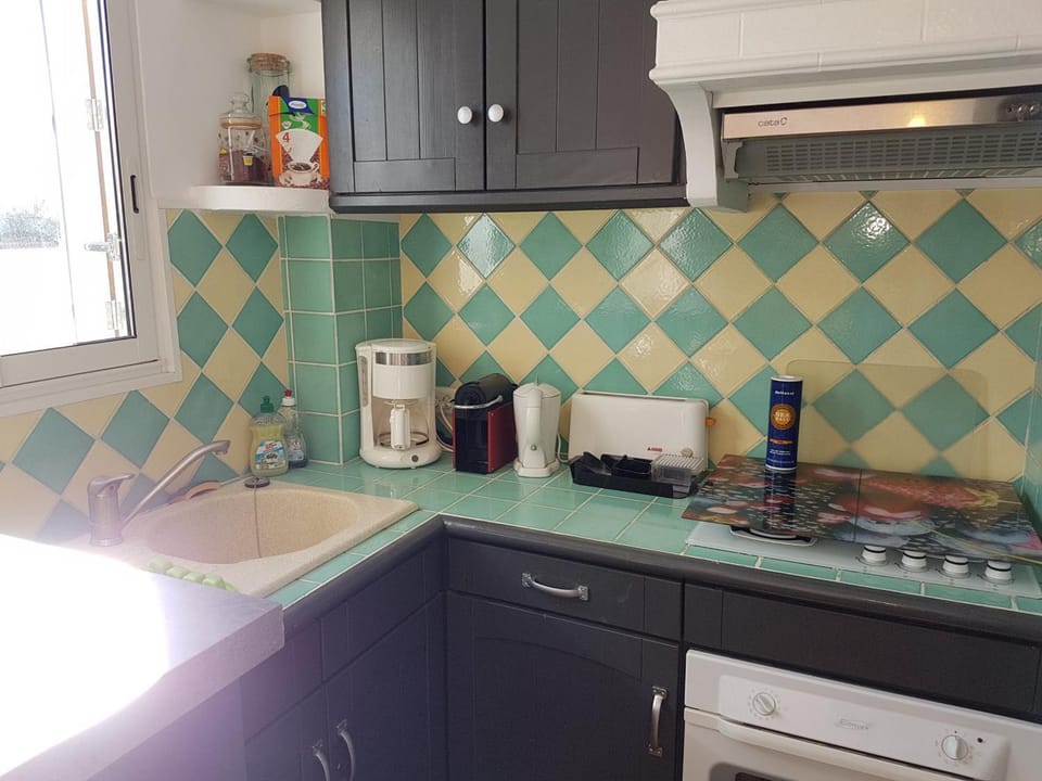 Narbonne-Plage : Appartement T2 Climatisé, 35m², Pieds dans l'eau, 4 Pers. - FR-1-795-50 Apartment in Narbonne