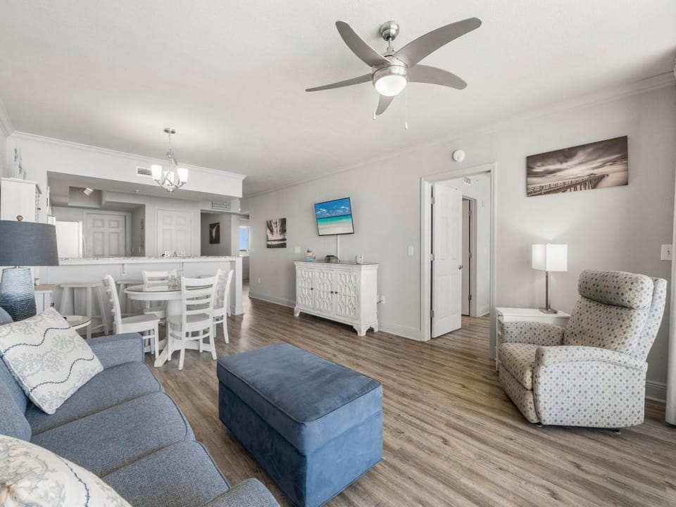 Living room, Seating area, Dining area, furniture