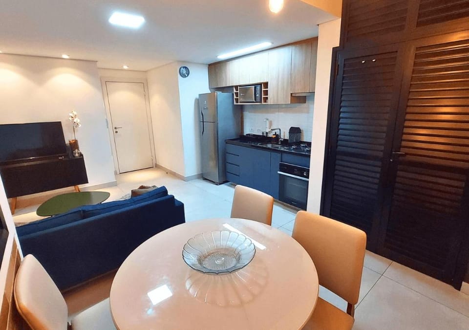 TV and multimedia, Kitchen or kitchenette, Living room, Seating area, Dining area, minibar, oven, stove