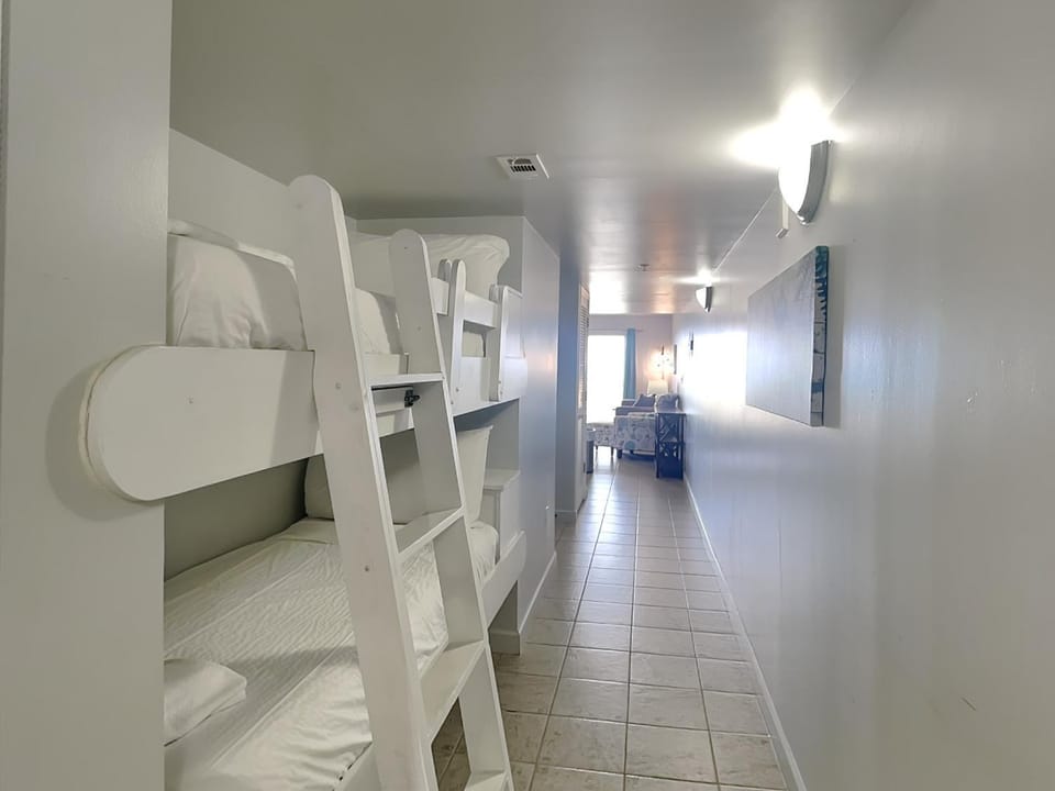 Pelican Isle #104 - Sandy Toes 1 House in Okaloosa Island