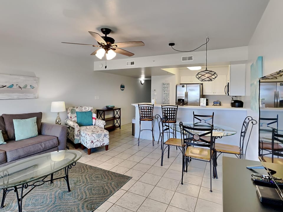 Kitchen or kitchenette, Living room, Seating area, Dining area, furniture, air conditioner
