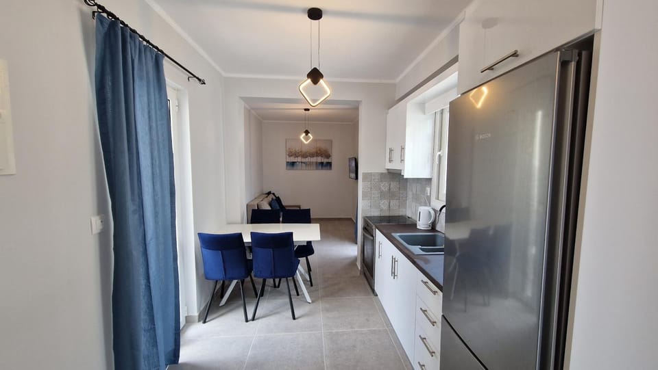 Kitchen or kitchenette, oven, stove