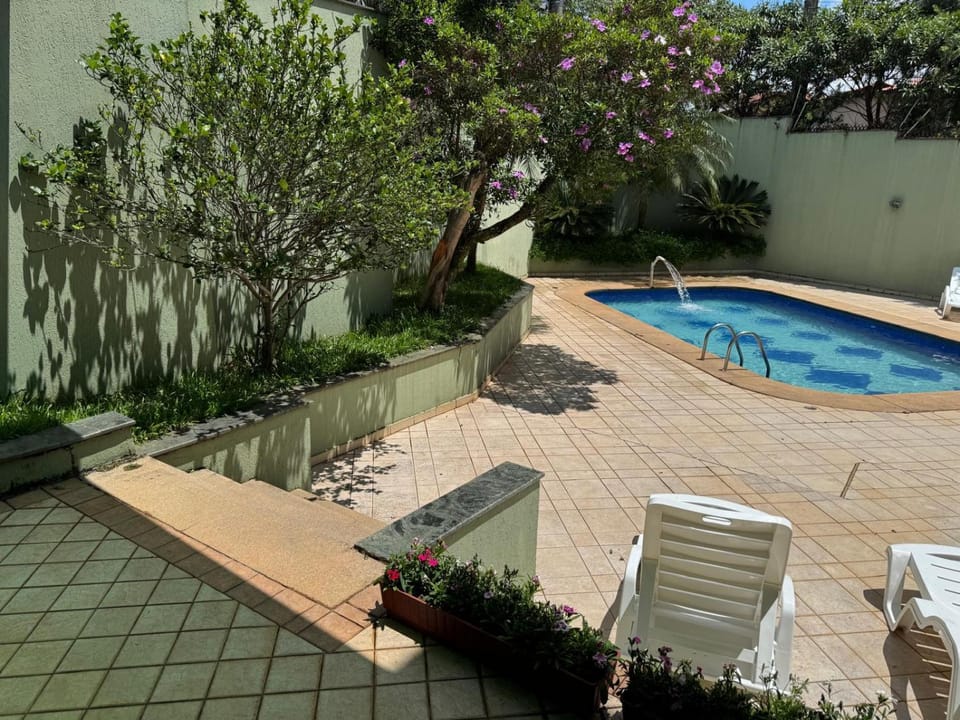 Garden view, Pool view, Swimming pool, sunbed