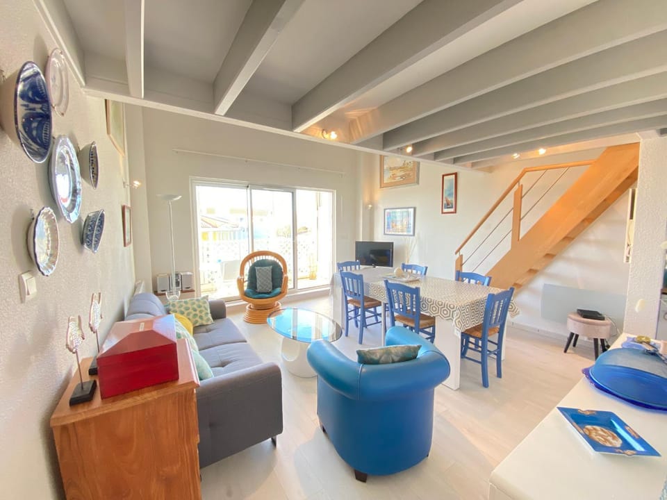 Appartement avec vue mer, piscine et WiFi - FR-1-709-82 Apartment in Fouras