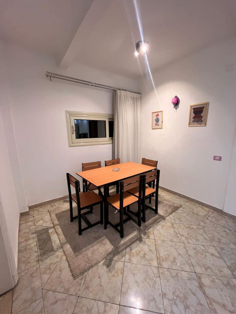 Zamalek cozy central 2BR Apartment in Cairo