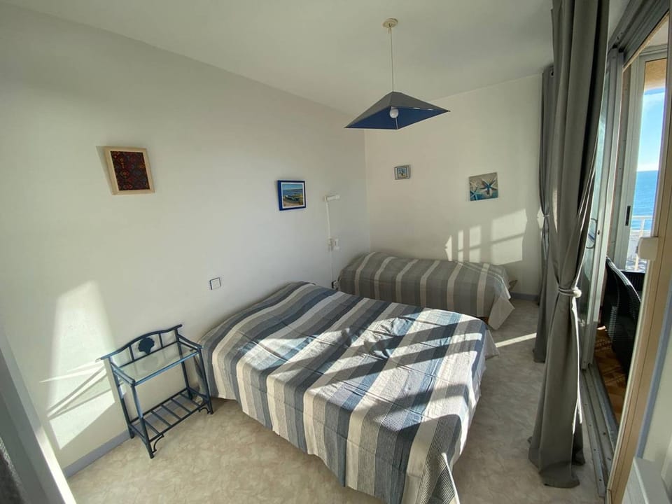 Duplex T3 Vue Mer, Torrey 6, Terrasse, Parking, Barcarès - FR-1-81-629 Apartment in Le Barcarès