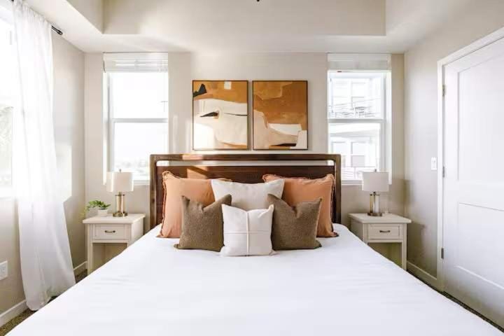 Bed, Bedroom, wardrobe