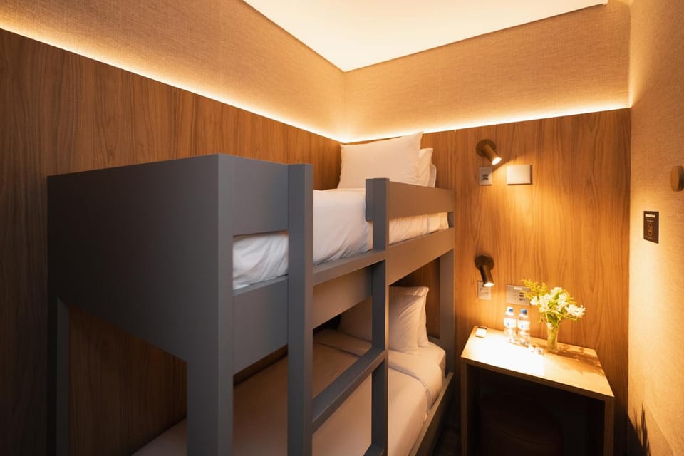 Bed, Bedroom, bunk bed
