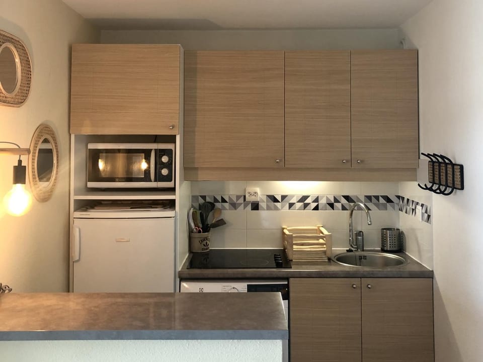 Appartement avec piscine, wifi, près de la plage, pour 6 personnes à Arzon - FR-1-775-17 Apartment in Arzon