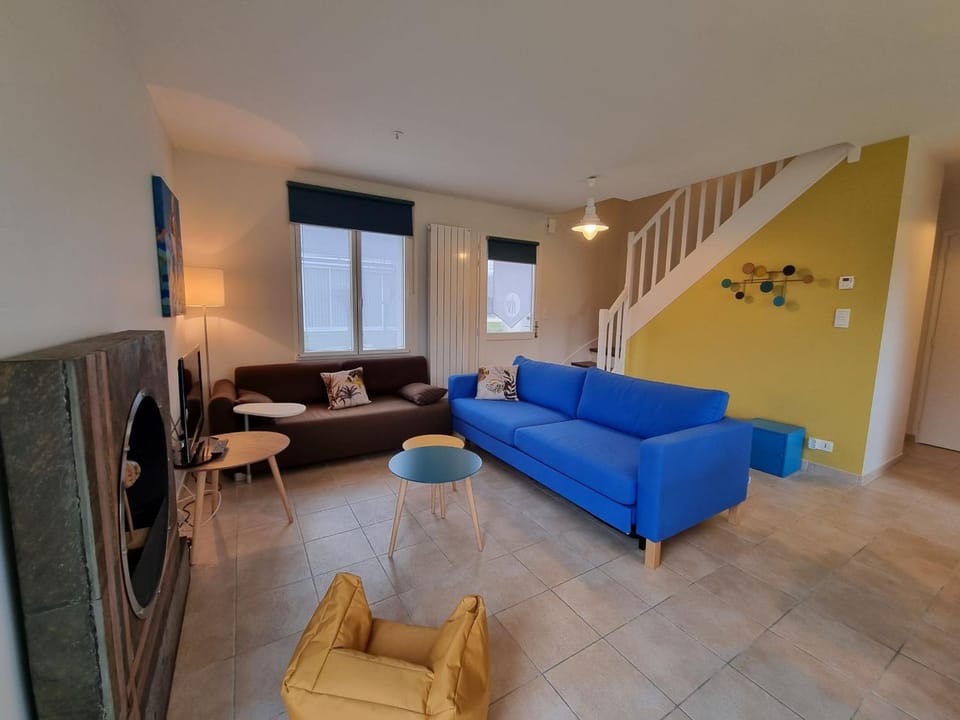 Maison moderne 6 pers, proche Port Crouesty et plages, Wi-Fi, jardin, idéale pour familles - FR-1-775-22 House in Arzon
