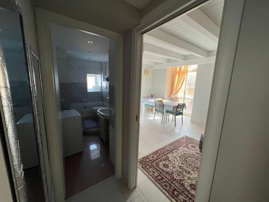 Appartamento Luna, Roccella Ionica con vista mare Apartment in Roccella Ionica