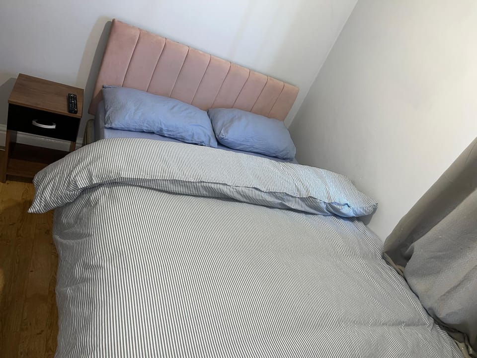 Comfy Room with Dedicated Bathroom 2 Vacation rental in Doncaster