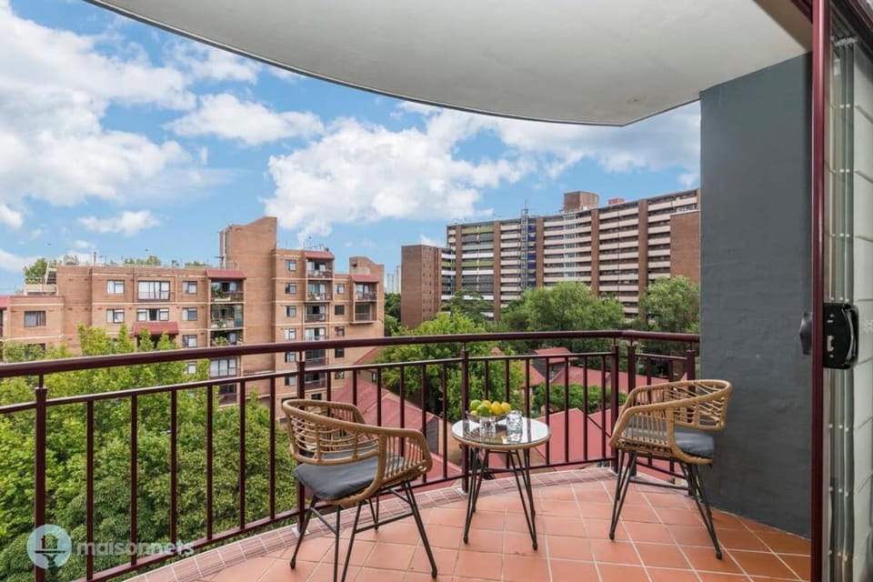 Patio, Day, View (from property/room), Balcony/Terrace