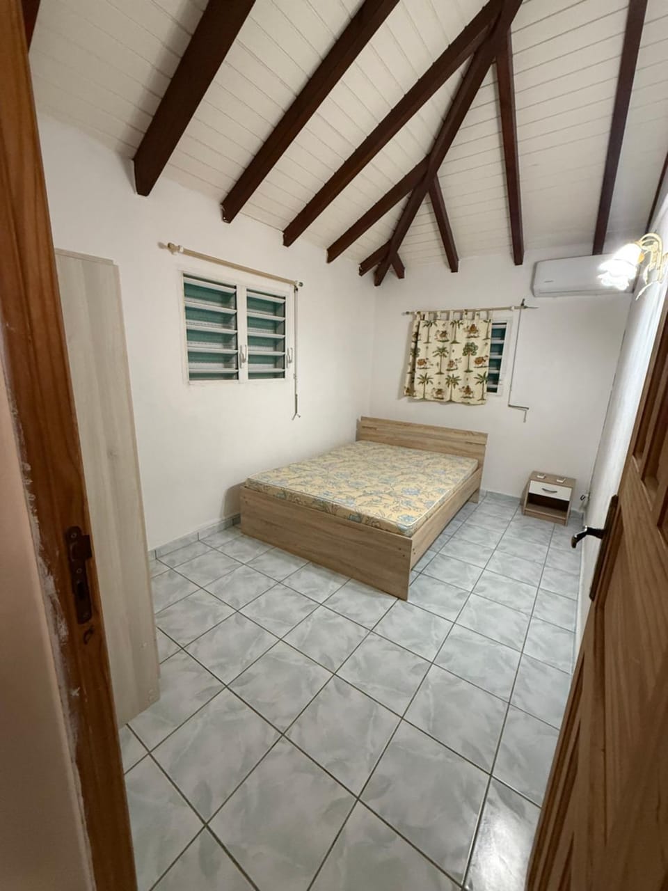 Haut Villa Le Moule Apartment in Sainte-Anne