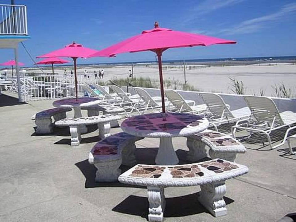 Patio, Day, Beach
