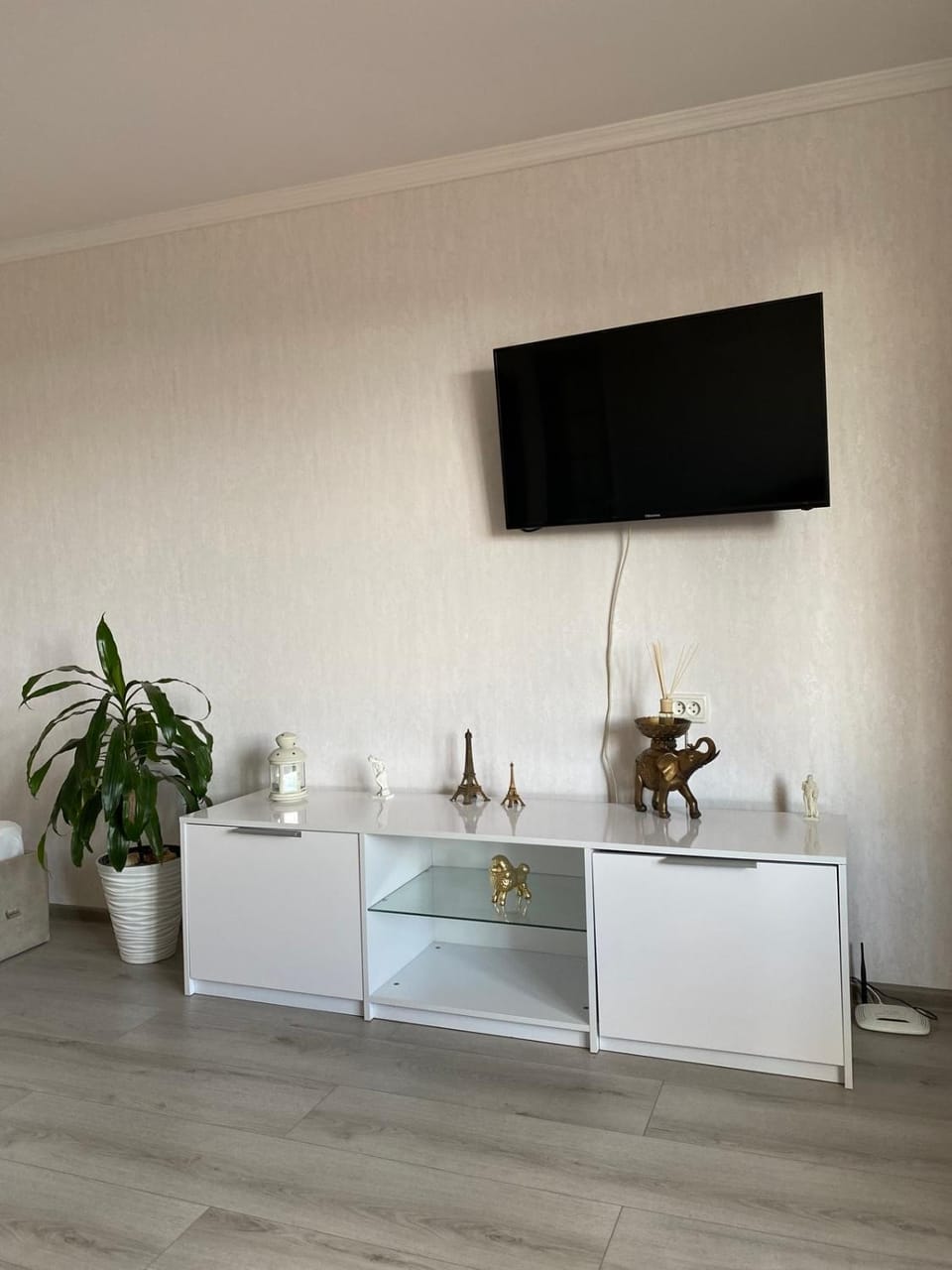 5 Minutes to the City Center Apartment in Ukraine