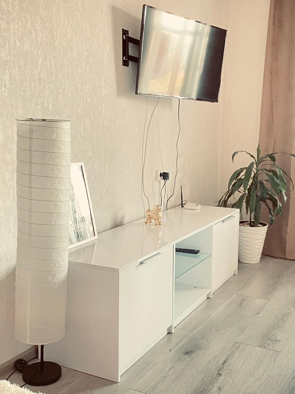 5 Minutes to the City Center Apartment in Ukraine