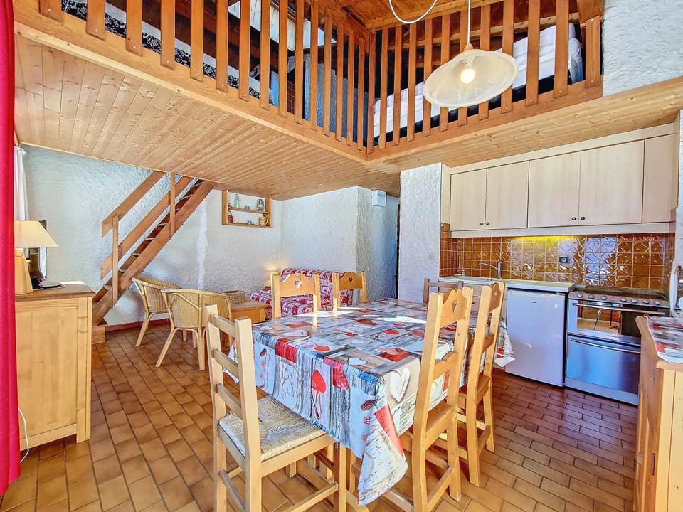 Duplex cosy à La Clusaz - 5 pers, animaux admis - FR-1-818-61 Apartment in La Clusaz