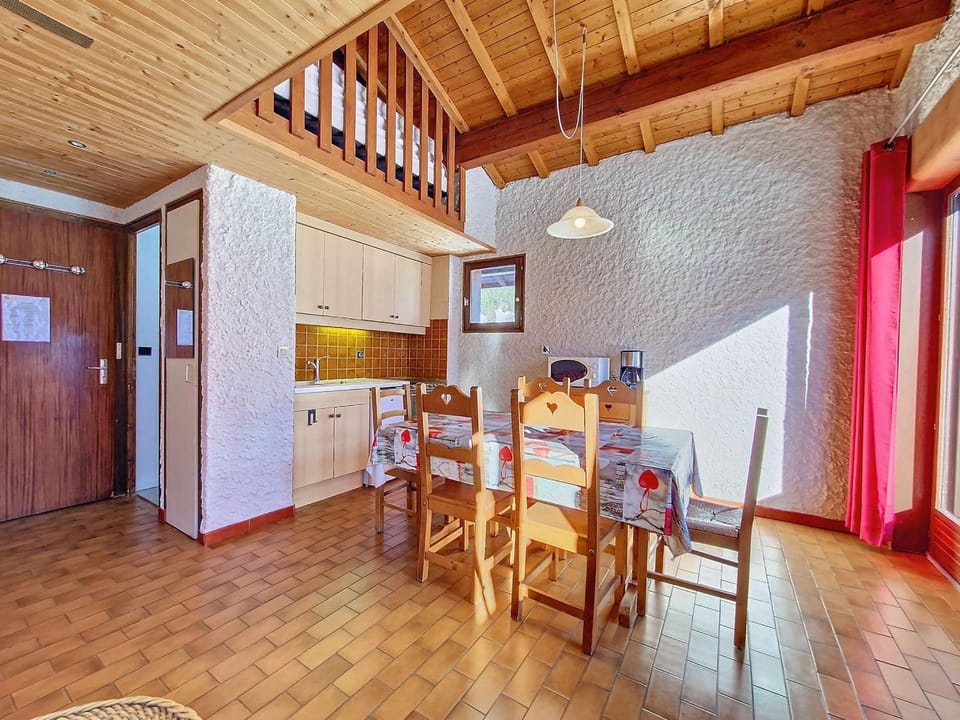Duplex cosy à La Clusaz - 5 pers, animaux admis - FR-1-818-61 Apartment in La Clusaz