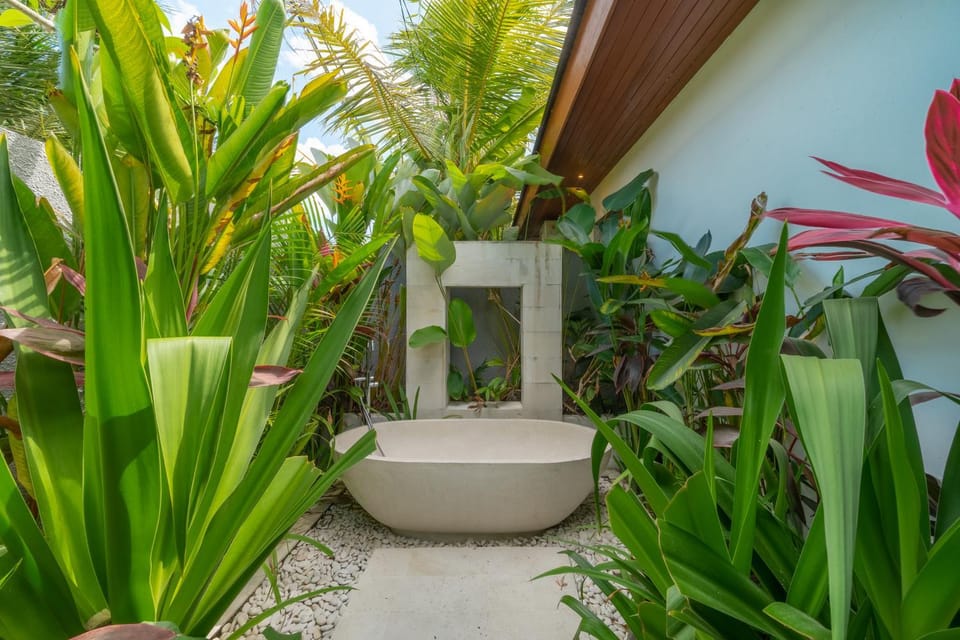 Nirwana Air - 3BR Ubud Villa with Panoramic Views Villa in Abiansemal