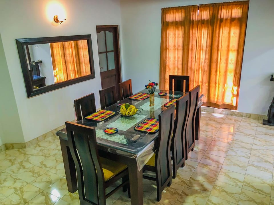 Niro Homestay Vacation rental in Kandy