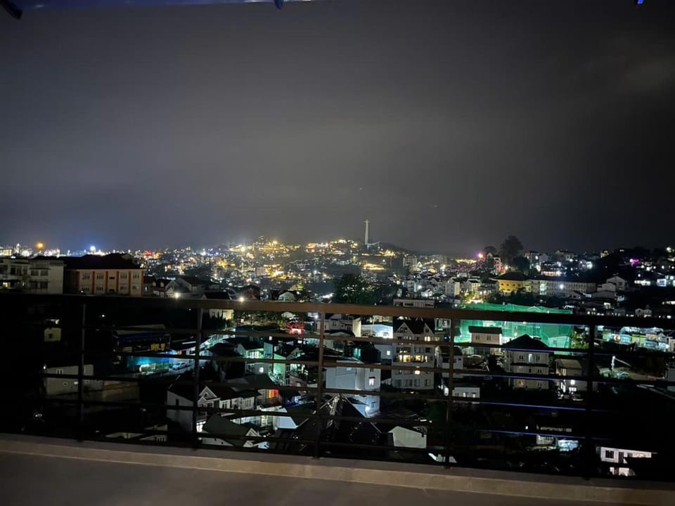 Ben Ben Hotel - Near City Center Hotel in Dalat