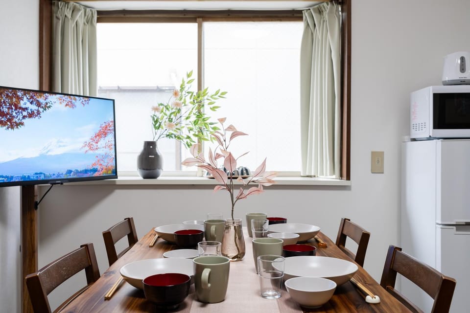 TV and multimedia, Dining area