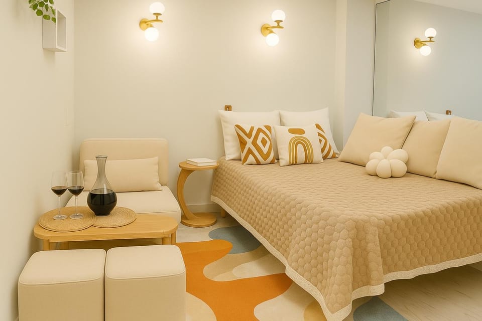 Photo of the whole room, Bedroom