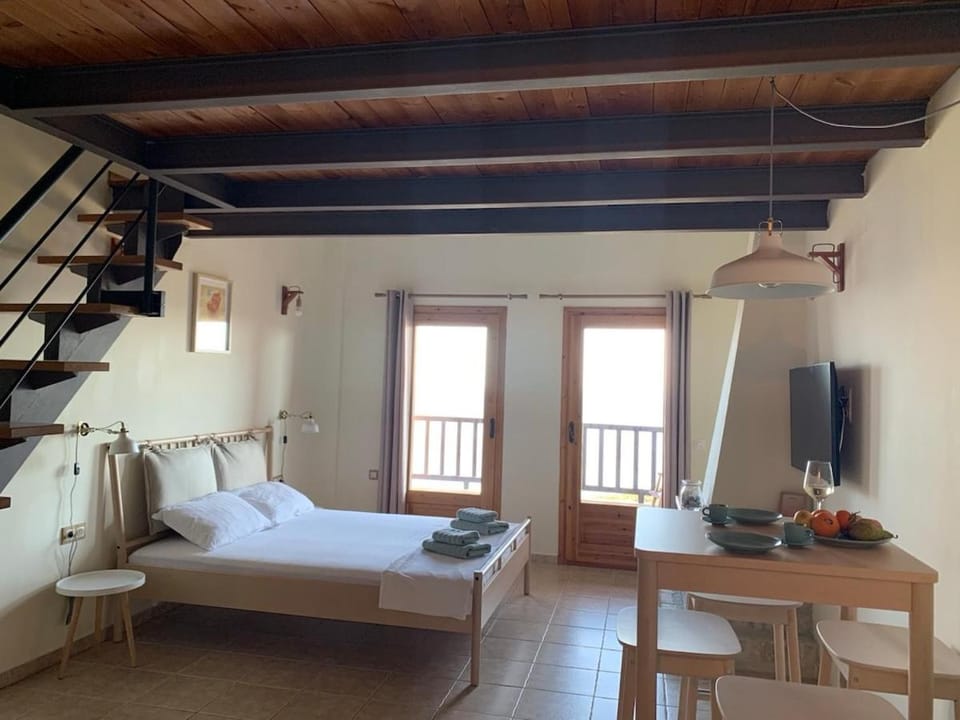 Communal lounge/ TV room, Bedroom