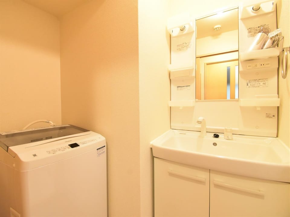 Bathroom, washing machine