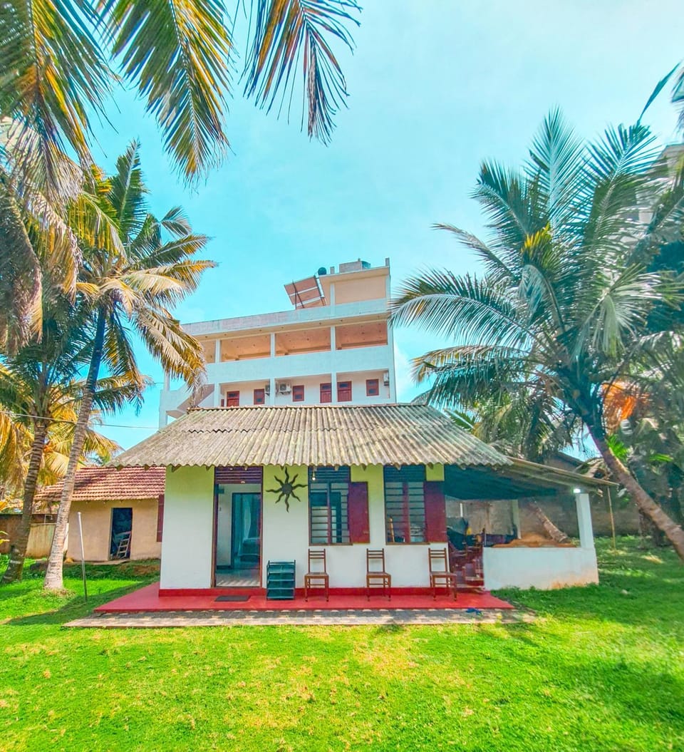 Property building, Garden, Garden view