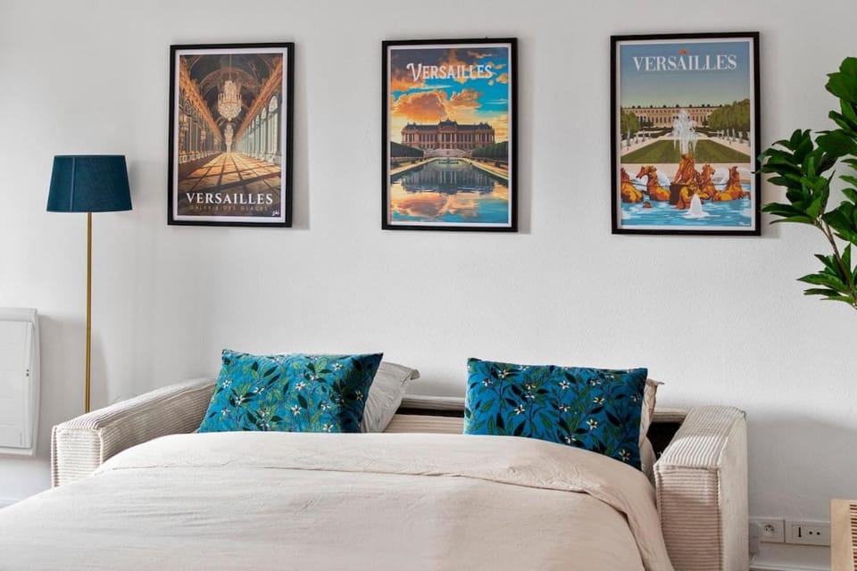 Geranimus Versailles Hesperides Apartment in Versailles