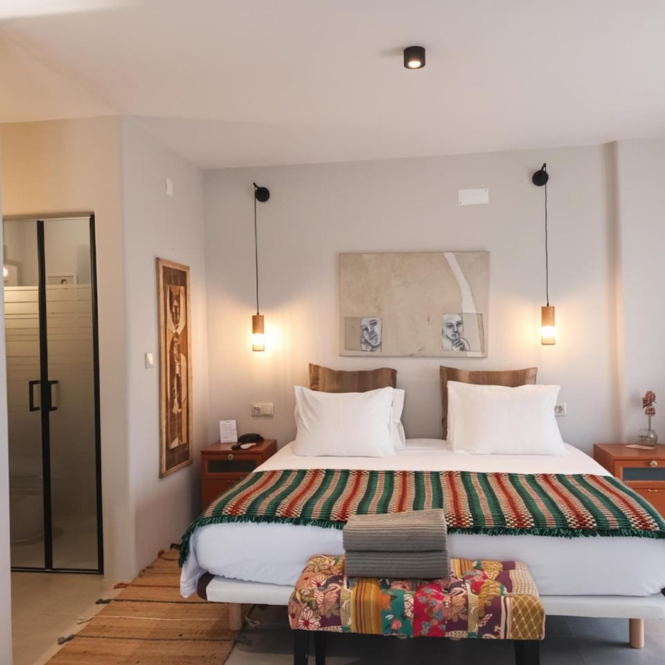 Property building, Bed, Bathroom, View (from property/room), Photo of the whole room, Bedroom, towels, VIP, wardrobe