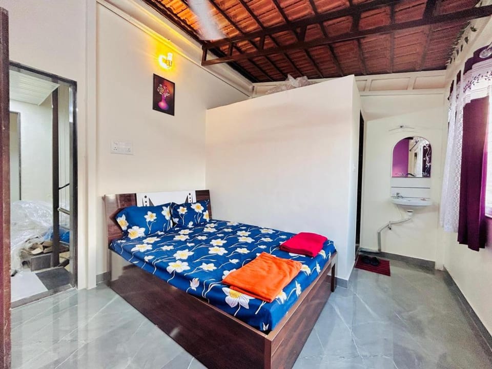 Shree Samartha Guest House Bed and Breakfast in Karnataka