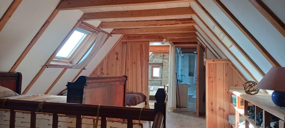 Gite aux jardins du Soulié Hostel in Auvergne-Rhône-Alpes