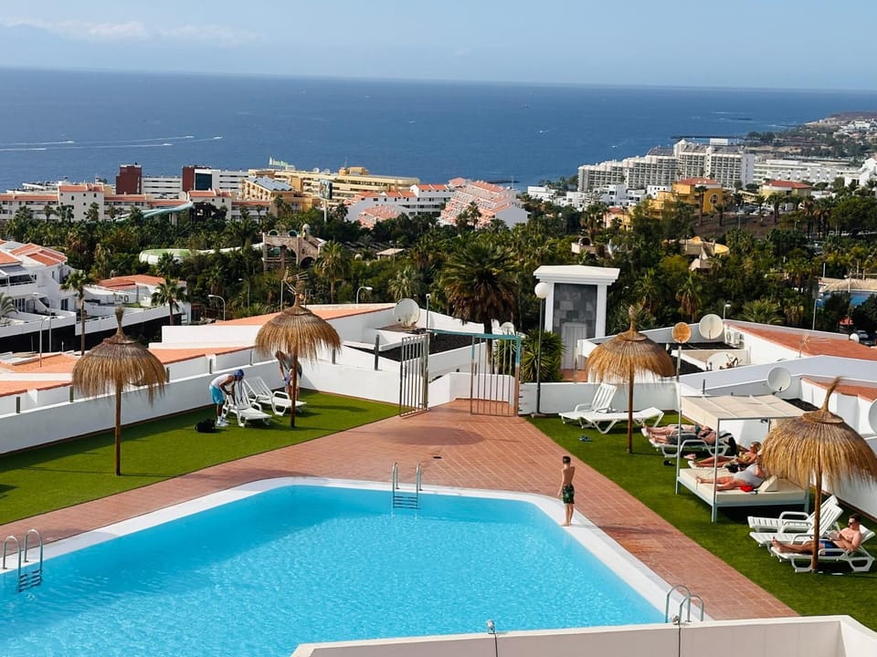 Pool view, Sea view, Swimming pool
