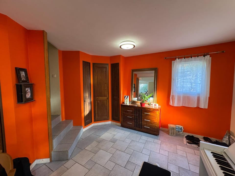 Property building, Living room