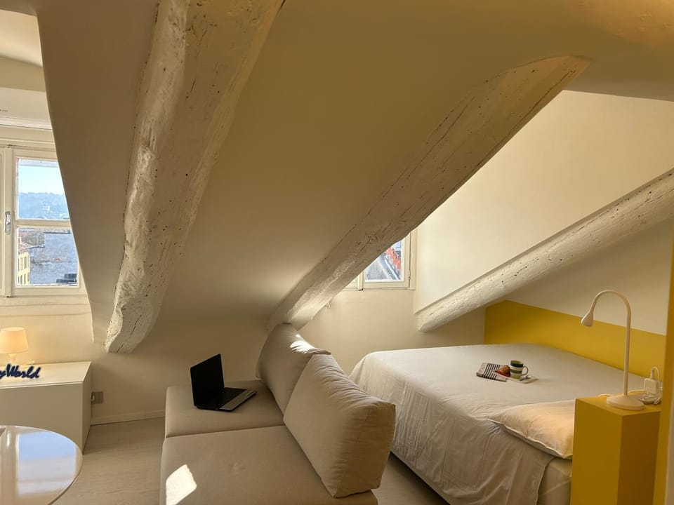 Living room, Bedroom