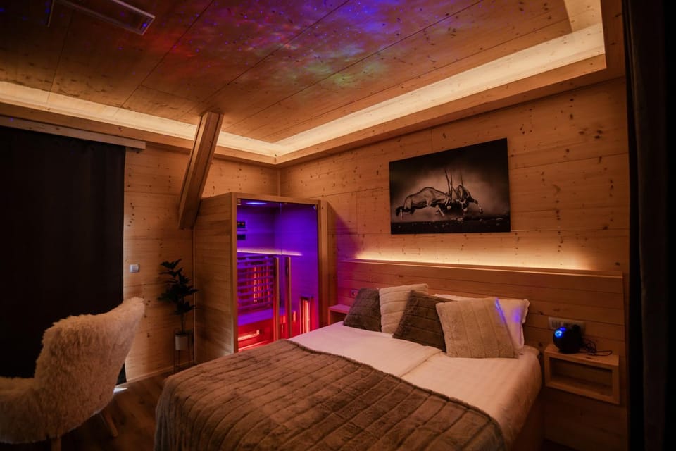 Bed, Sauna