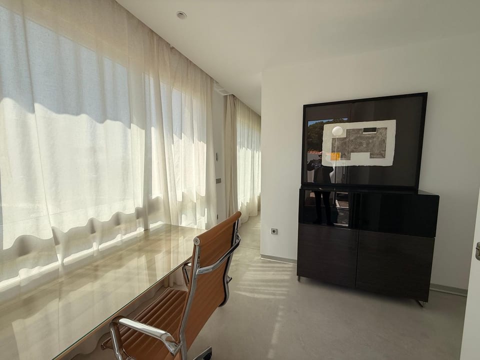 ALGAIDAMAR BEACH LUXURy Apartment in Sitio de Calahonda