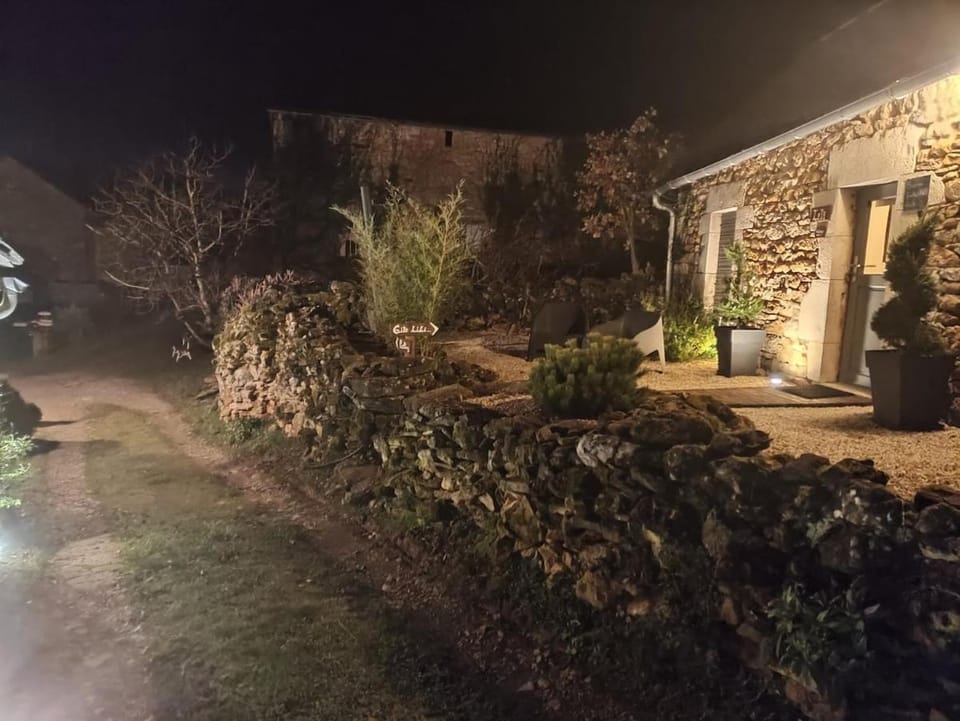 Lili de La LisaThi House in Occitanie