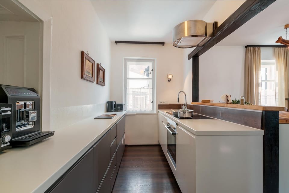 Kitchen or kitchenette, stove, kitchen