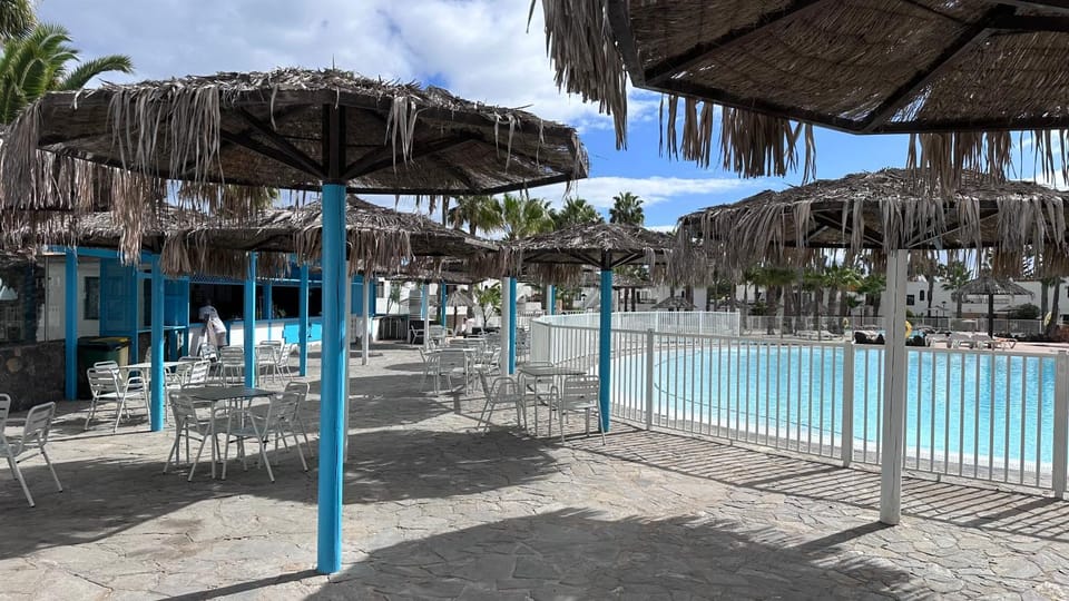 Lounge or bar