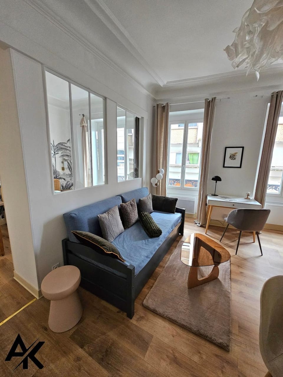 Bed, Living room, Seating area