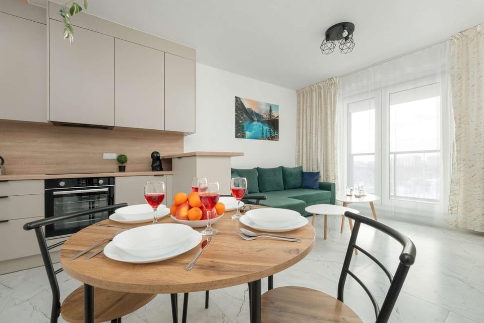 Kitchen or kitchenette, Living room, Dining area