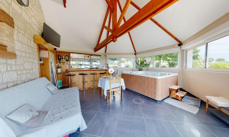 Loft avec jacuzzi et sauna Apartment in Normandy